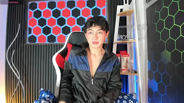 Cristopher Wild online show from 05/06/26, 08:47