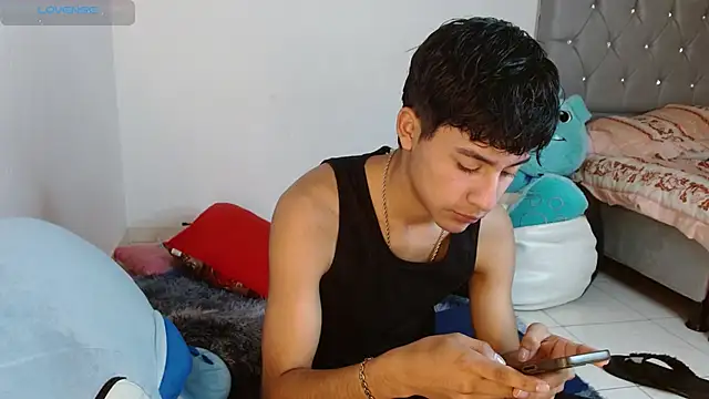 Snapshot of Sebas_fire4 chatting on 04/02/26, 02:26 Sebas fire4 online show from 04/02/26, 02:26