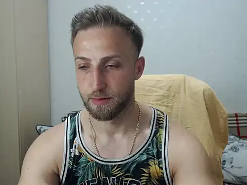 BlondEagleMuscle online show from 06/06/26, 10:14