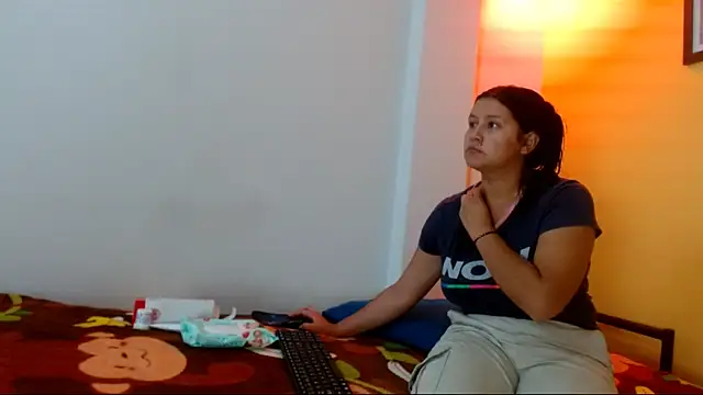 Snapshot of sashabigboobs69 chatting on 04/02/26, 01:25 sashabigboobs69 online show from 04/02/26, 01:25