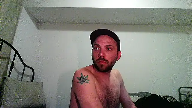 Snapshot of experiencelove chatting on 04/03/26, 12:30 experiencelove online show from 04/03/26, 12:30