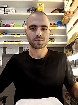 Snapshot of fnoggg chatting on 03/18/26, 09:07 fnoggg online show from 03/18/26, 09:07