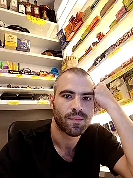 Snapshot of fnoggg chatting on 03/23/26, 09:19 fnoggg online show from 03/23/26, 09:19