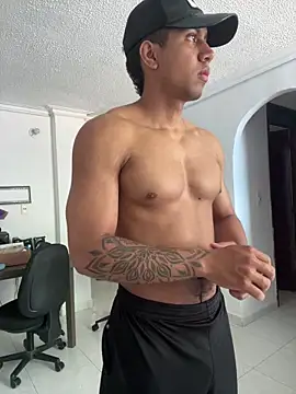 Paulcreewx online show from 03/25/26, 03:51