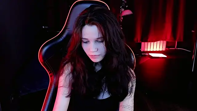 Snapshot of GG_Viper chatting on 03/31/26, 08:53 GG Viper online show from 03/31/26, 08:53