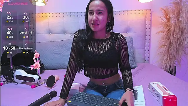 Snapshot of Katty_cute19 chatting on 04/16/26, 01:56 Katty cute19 online show from 04/16/26, 01:56