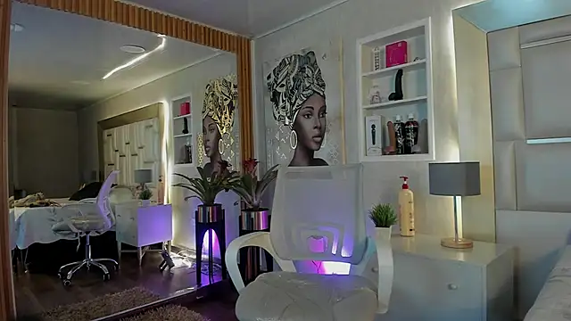 Snapshot of ZoeTaylorl chatting on 03/18/26, 01:36 ZoeTaylorl online show from 03/18/26, 01:36