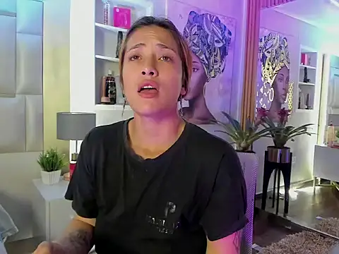 Snapshot of ZoeTaylorl chatting on 04/09/26, 01:05 ZoeTaylorl online show from 04/09/26, 01:05