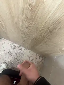 nikos 17 online show from 03/10/26, 09:58