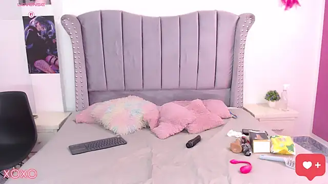 Snapshot of megan_hot019 chatting on 03/24/26, 03:50 megan hot019 online show from 03/24/26, 03:50