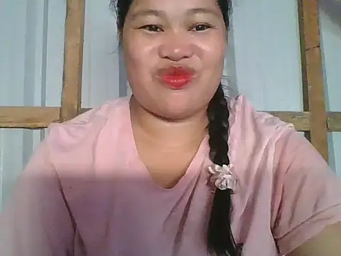 Snapshot of kassy000xx chatting on 03/21/26, 07:46 kassy000xx online show from 03/21/26, 07:46