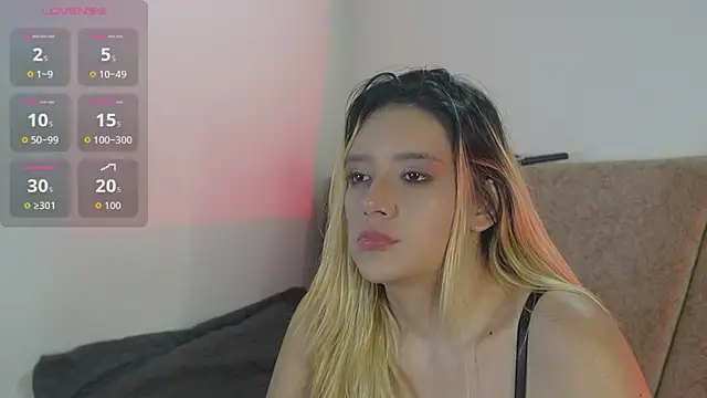 Snapshot of EliseColeman chatting on 04/21/26, 02:26 EliseColeman online show from 04/21/26, 02:26