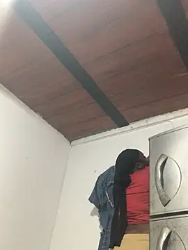 Snapshot of suggar_mommy777 chatting on 03/20/26, 10:36 suggar mommy777 online show from 03/20/26, 10:36