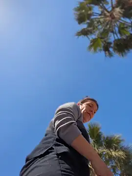 ManuelaX online show from 03/28/26, 11:43