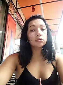 Snapshot of Marianaxc chatting on 04/16/26, 12:50 Marianaxc online show from 04/16/26, 12:50