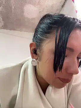 Marianaxc online show from 04/29/26, 02:54