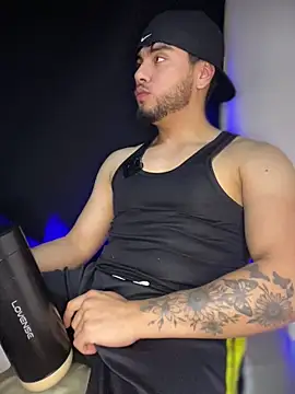 Snapshot of kryzthian_Olrox chatting on 04/14/26, 03:12 kryzthian Olrox online show from 04/14/26, 03:12