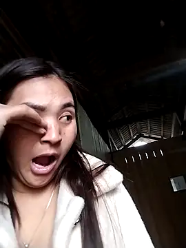 Snapshot of mylove-cute chatting on 03/09/26, 06:28 mylove-cute online show from 03/09/26, 06:28