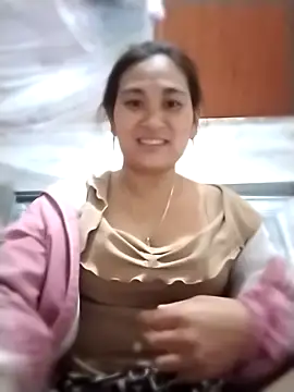 Snapshot of mylove-cute chatting on 03/19/26, 01:26 mylove-cute online show from 03/19/26, 01:26