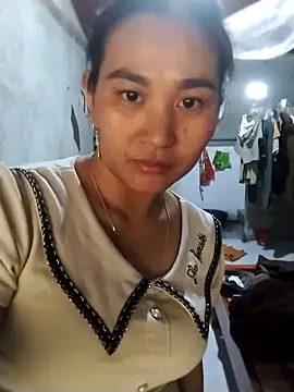 Snapshot of mylove-cute chatting on 03/25/26, 09:04 mylove-cute online show from 03/25/26, 09:04