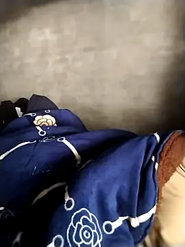 Snapshot of mylove-cute chatting on 04/09/26, 06:19 mylove-cute online show from 04/09/26, 06:19