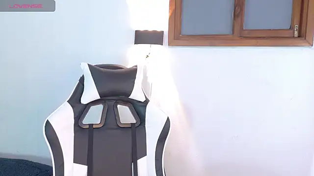 Catalinaa01 online show from 07/16/26, 01:06