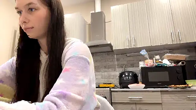 Snapshot of LaraDraggoo chatting on 03/30/26, 07:15 LaraDraggoo online show from 03/30/26, 07:15