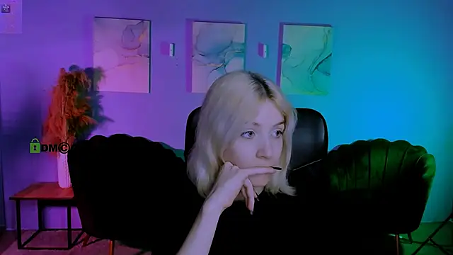 Snapshot of _sabrina_moore chatting on 03/24/26, 12:21 sabrina moore online show from 03/24/26, 12:21