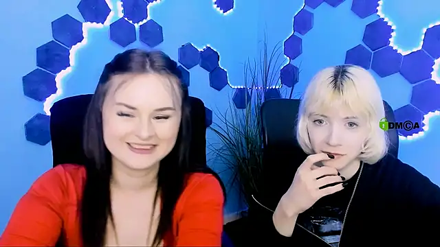 Snapshot of _sabrina_moore chatting on 04/07/26, 09:10 sabrina moore online show from 04/07/26, 09:10