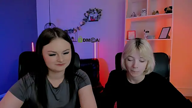 Snapshot of _sabrina_moore chatting on 04/13/26, 08:42 sabrina moore online show from 04/13/26, 08:42