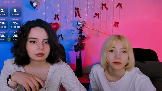 Snapshot of _sabrina_moore chatting on 04/28/26, 08:52 sabrina moore online show from 04/28/26, 08:52