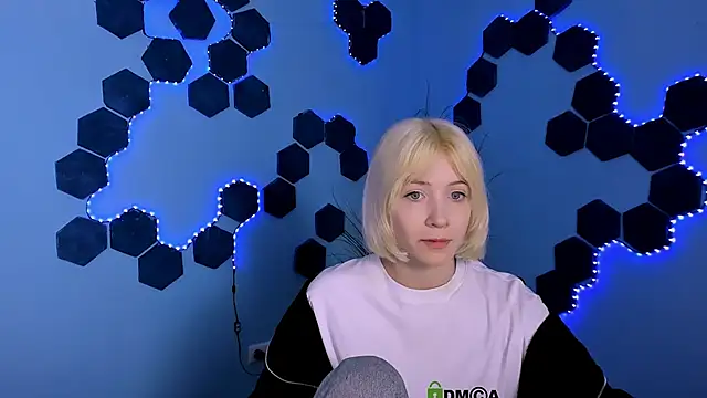 Snapshot of _sabrina_moore chatting on 04/29/26, 08:51 sabrina moore online show from 04/29/26, 08:51