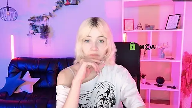  sabrina moore online show from 06/05/26, 08:20