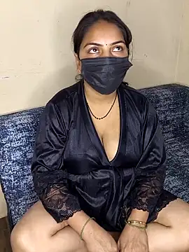 Uff Janvi online show from 04/03/26, 09:29