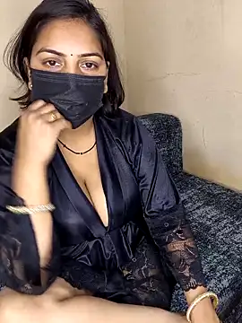 Uff Janvi online show from 04/06/26, 10:27