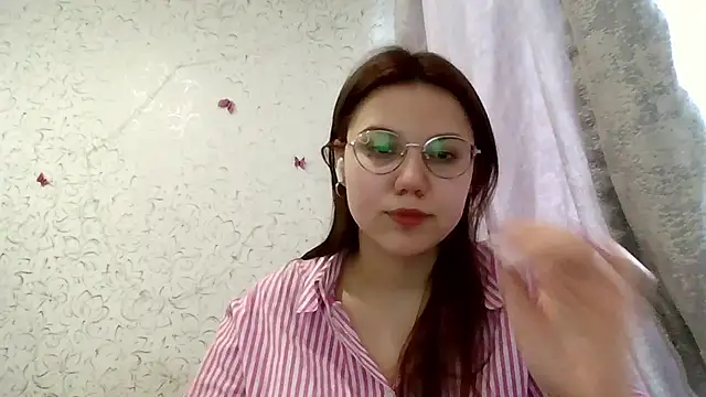 Snapshot of Aurora_Breeze chatting on 04/20/26, 11:13 Aurora Breeze online show from 04/20/26, 11:13