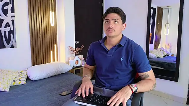 Snapshot of MrAdonis_ chatting on 03/16/26, 07:40 MrAdonis online show from 03/16/26, 07:40