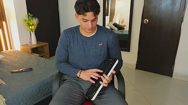 Snapshot of MrAdonis_ chatting on 04/15/26, 07:43 MrAdonis online show from 04/15/26, 07:43