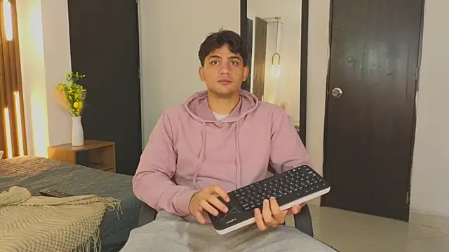 Snapshot of MrAdonis_ chatting on 04/20/26, 12:41 MrAdonis online show from 04/20/26, 12:41