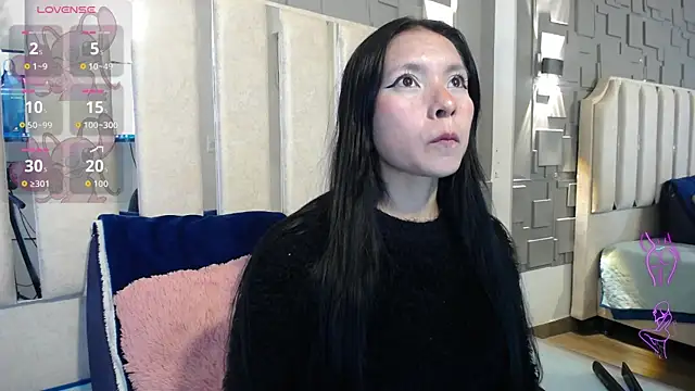 Snapshot of Chloe16_ chatting on 04/21/26, 08:44 Chloe16 online show from 04/21/26, 08:44