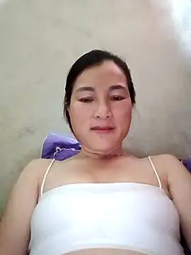 Snapshot of Yuhi3d chatting on 04/01/26, 01:41 Yuhi3d online show from 04/01/26, 01:41