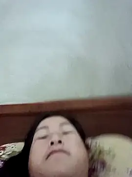 Snapshot of Yuhi3d chatting on 04/12/26, 11:10 Yuhi3d online show from 04/12/26, 11:10