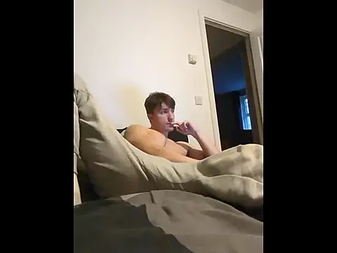 Snapshot of HornyKing2969 chatting on 03/29/26, 07:03 HornyKing2969 online show from 03/29/26, 07:03