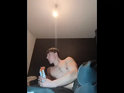 Snapshot of HornyKing2969 chatting on 04/04/26, 09:45 HornyKing2969 online show from 04/04/26, 09:45