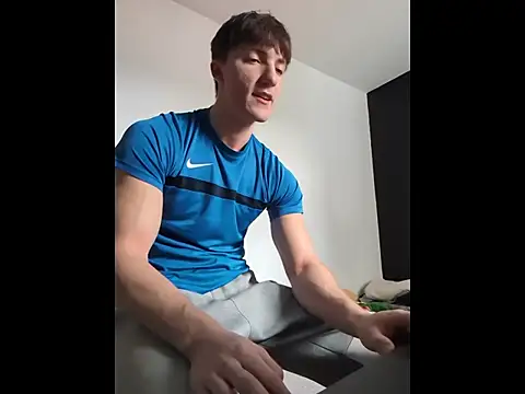 Snapshot of HornyKing2969 chatting on 04/10/26, 11:59 HornyKing2969 online show from 04/10/26, 11:59