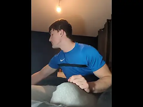 Snapshot of HornyKing2969 chatting on 04/21/26, 09:50 HornyKing2969 online show from 04/21/26, 09:50