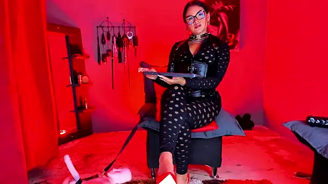 Snapshot of RyleyStone chatting on 04/16/26, 05:41 RyleyStone online show from 04/16/26, 05:41