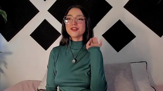 Emily Rousess online show from 03/23/26, 11:25