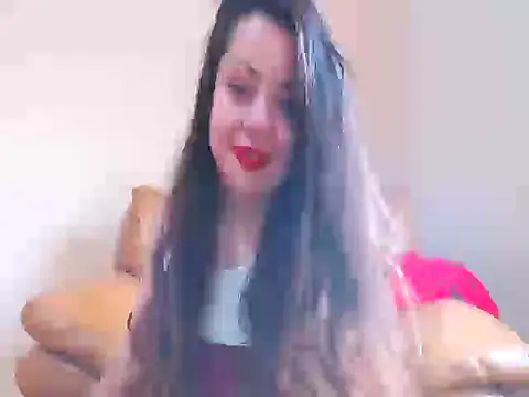 Snapshot of SexyNicolle4u chatting on 03/23/26, 06:39 SexyNicolle4u online show from 03/23/26, 06:39