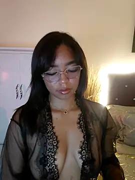 Snapshot of nathyjonees chatting on 04/21/26, 05:58 nathyjonees online show from 04/21/26, 05:58